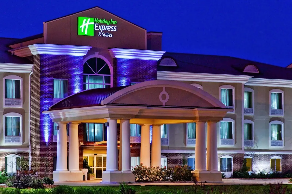 Holiday Inn Express & Suites Magee by IHG