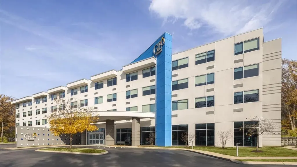 GLō Best Western Nashville Airport