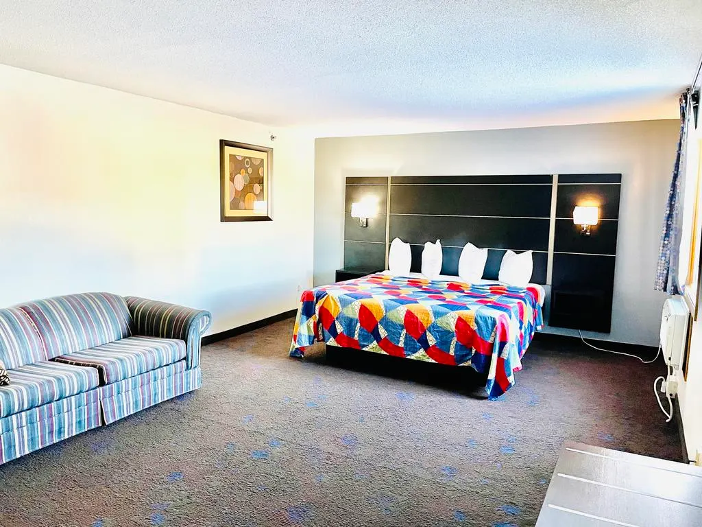 Coratel Inn & Suites By Jasper Northfield