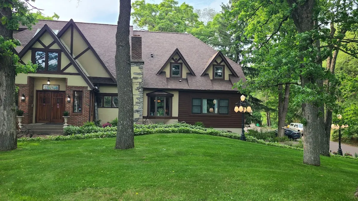 Otter Creek Inn Eau Claire Altoona