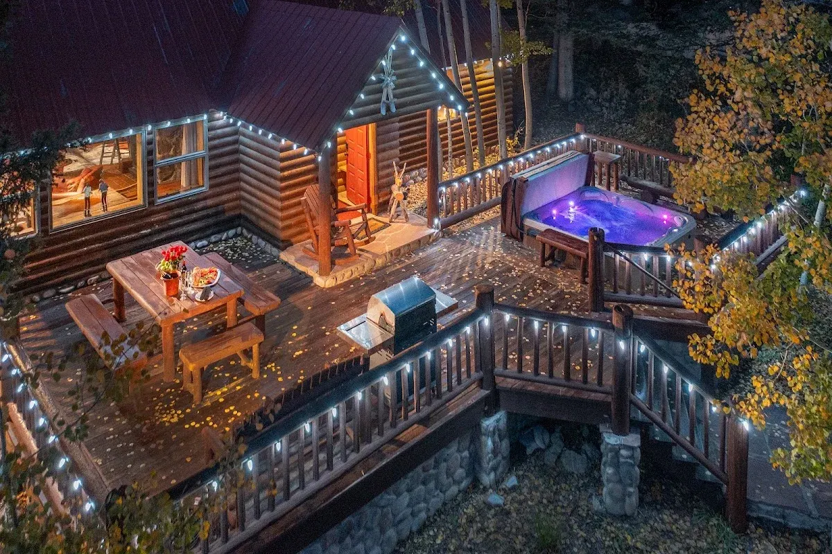 Alpine Village Suites
