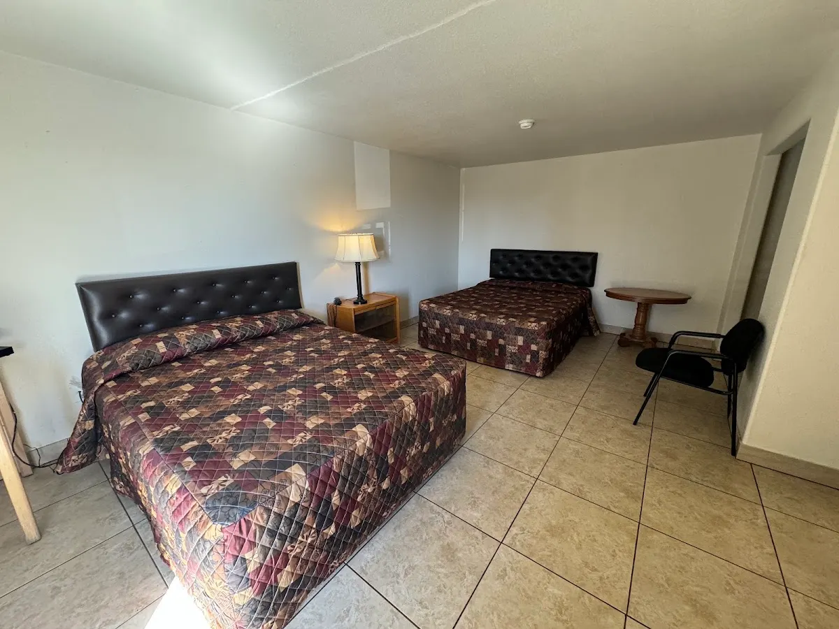 Airport Motel