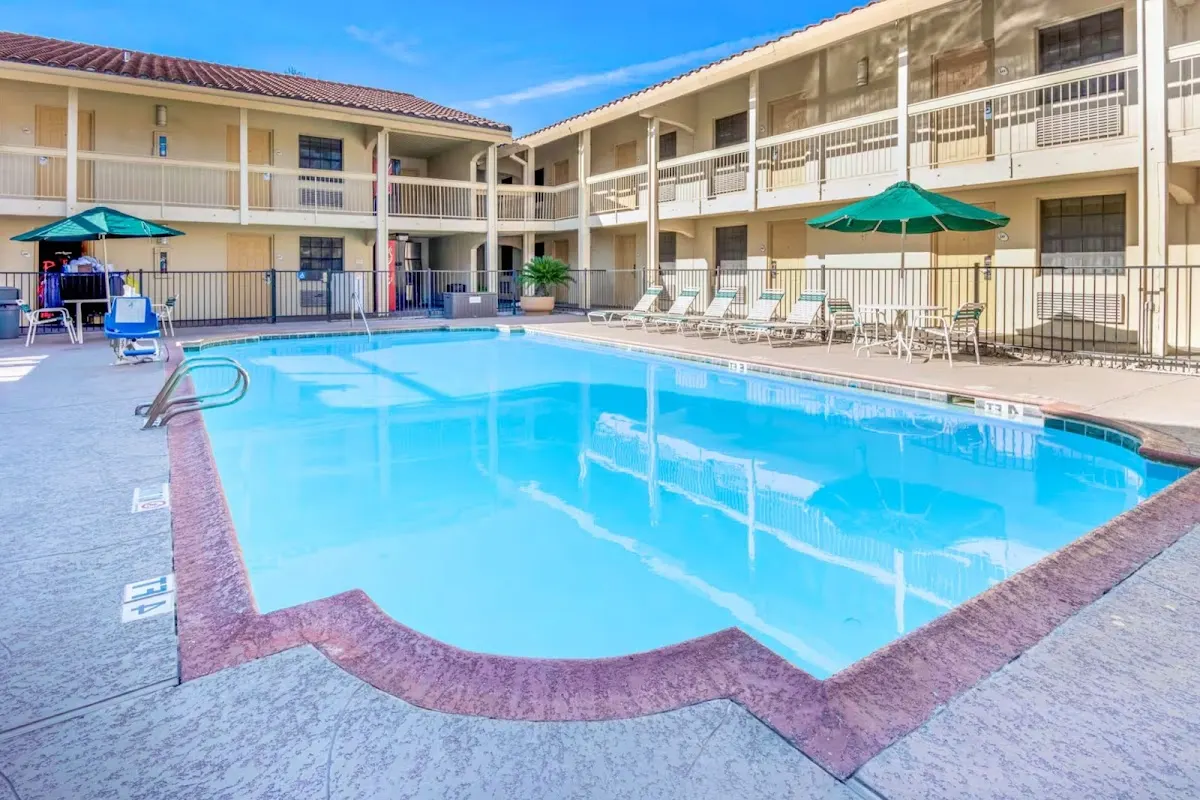 Garden Inn & Suites San Antonio I 35
