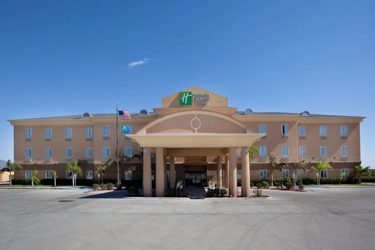 Holiday Inn Express & Suites Zapata by IHG