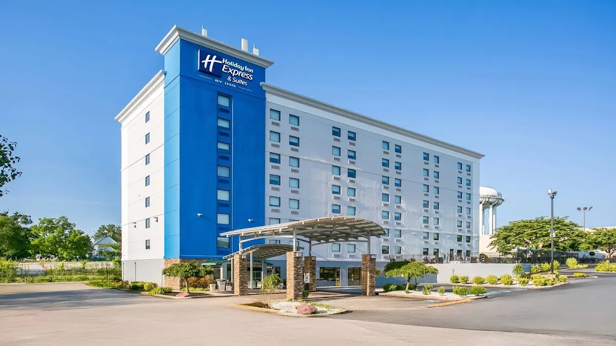 Holiday Inn Express & Suites Baltimore West - Catonsville by IHG