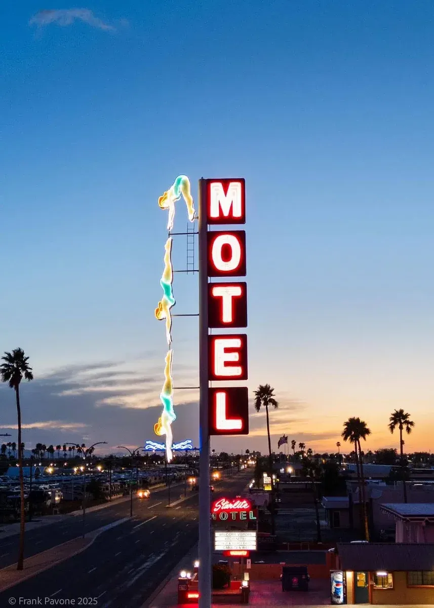 Starlite Motel