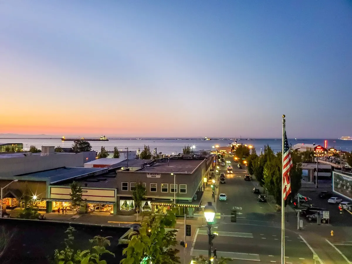Port Angeles Inn