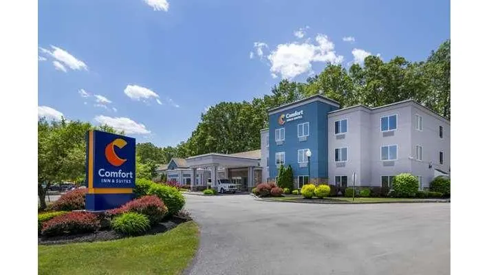 Comfort Inn & Suites Saratoga Springs