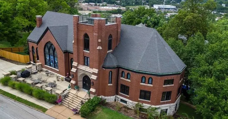 Gothic Heights Inn