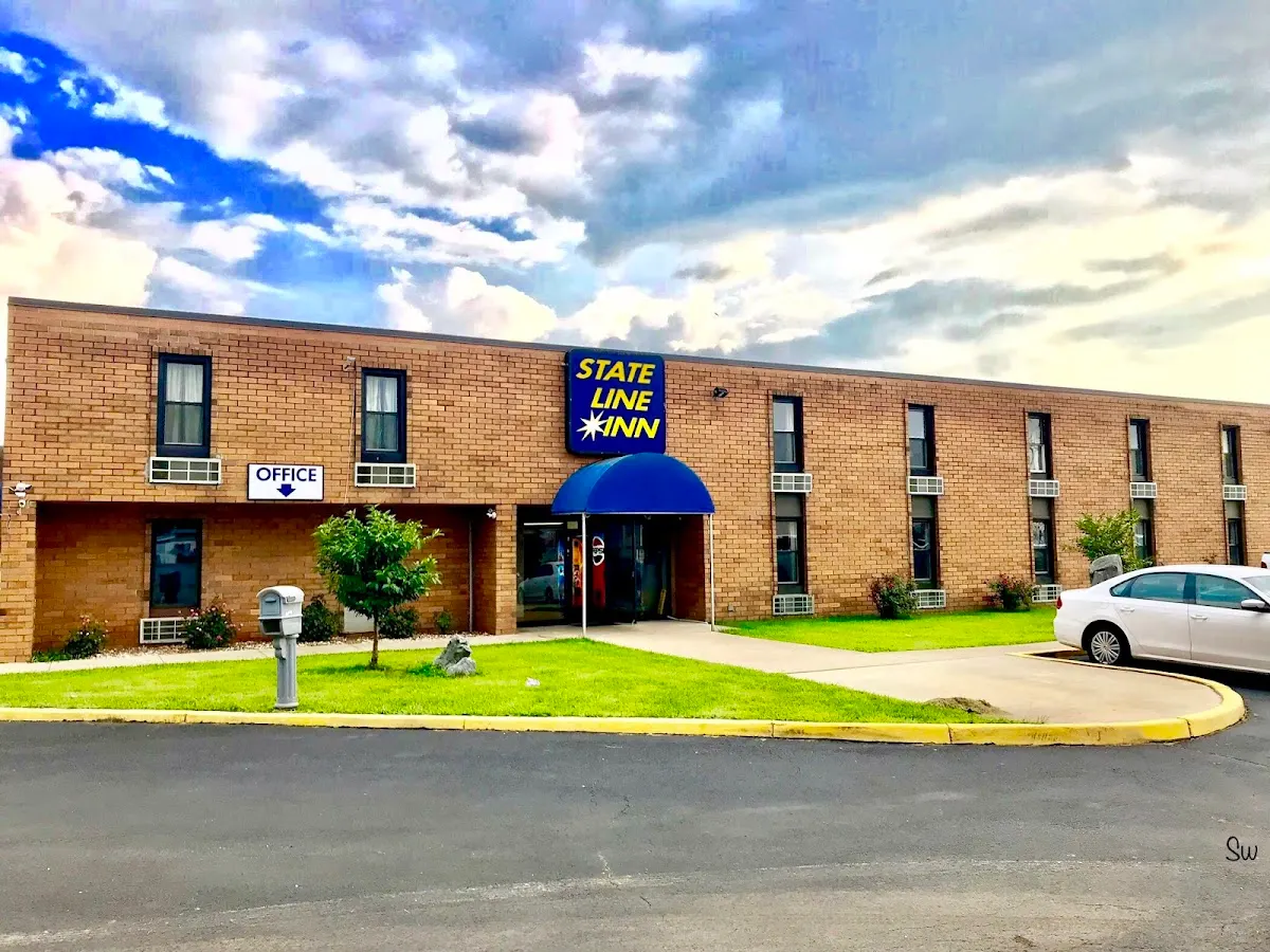 STATE LINE INN