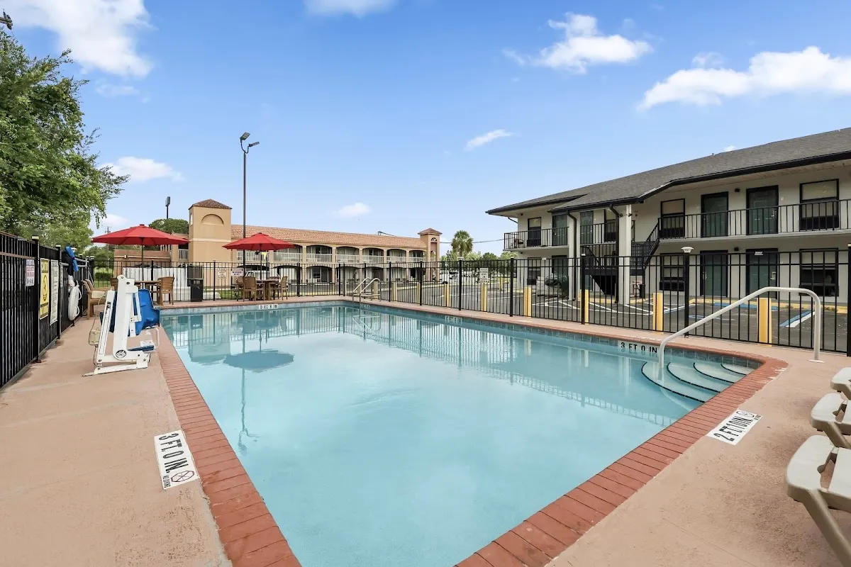 Clarion Pointe Alachua - Gainesville Area