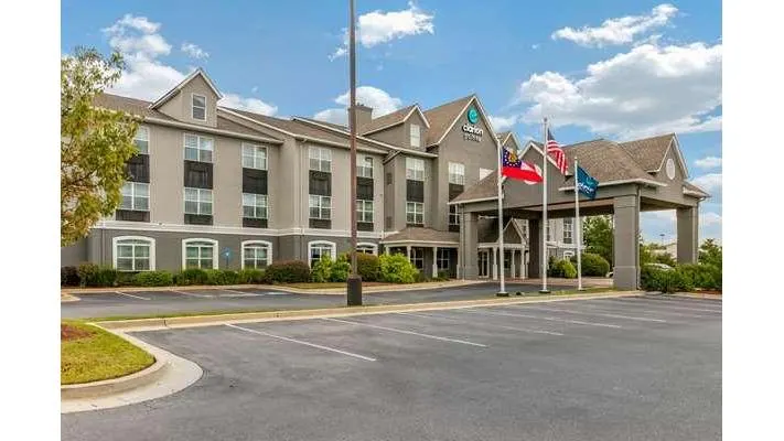 Clarion Pointe Columbus-Bradley Park