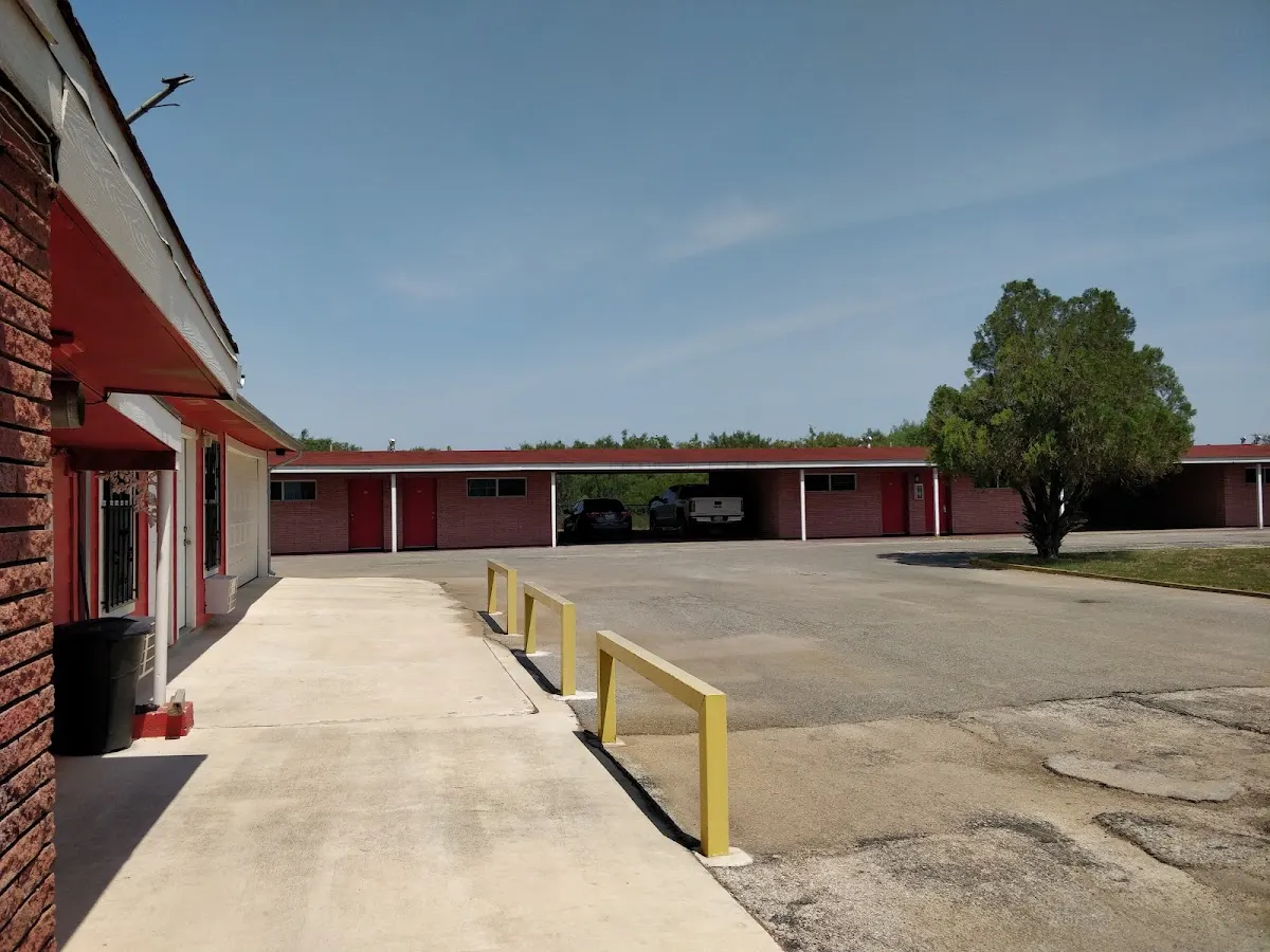 Encino Motel