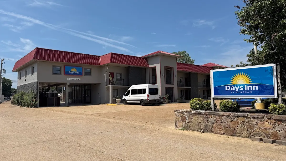 Days Inn by Wyndham Forrest City I-40