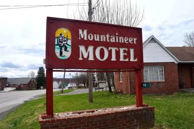 Mountaineer Motel