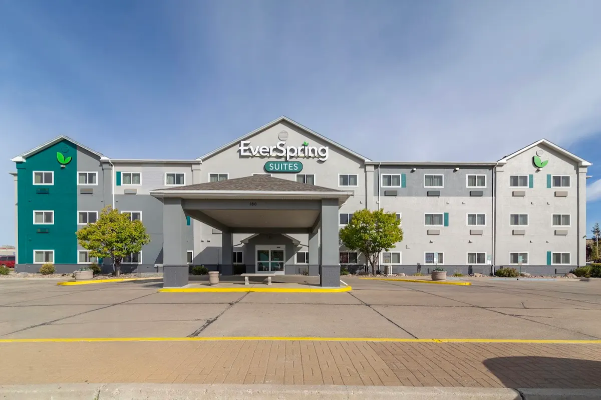 EverSpring Suites