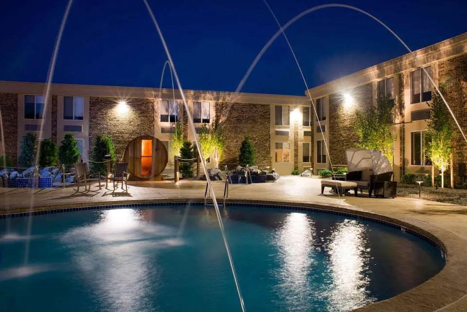 Hotel Marshfield