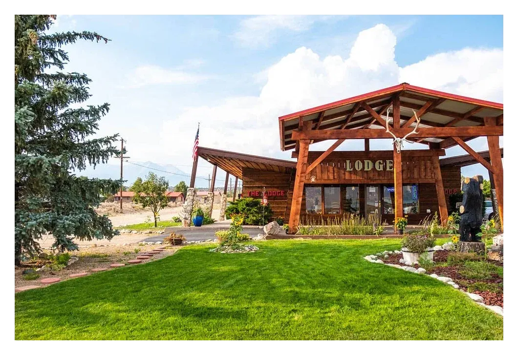 The Lodge Motel