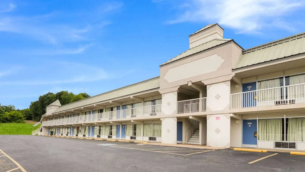 Motel 6 Pulaski, TN