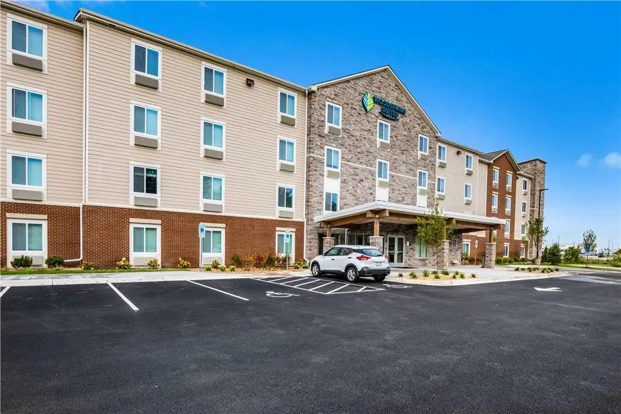 WoodSpring Suites Denver Commerce City