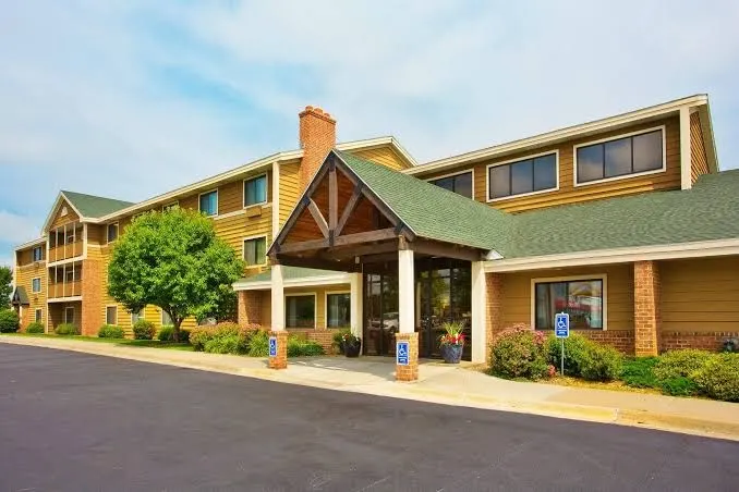 AmericInn by Wyndham Kearney
