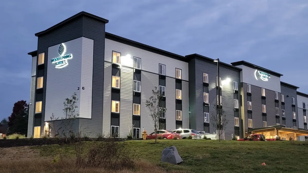 WoodSpring Suites East Lansing - University Area