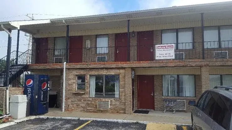Budget Host Inn