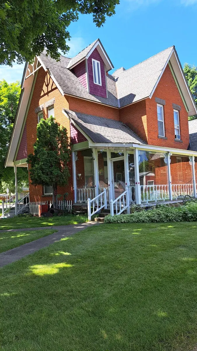 THE MAYS PLACE BED AND BREAKFAST