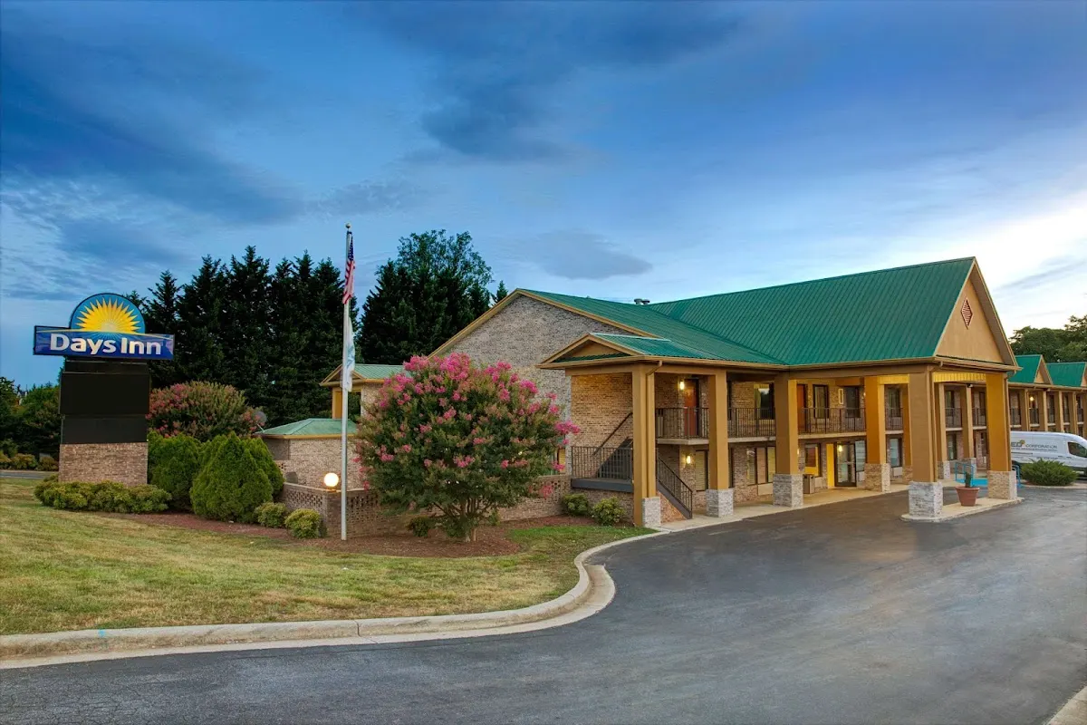 Days Inn by Wyndham Conover-Hickory