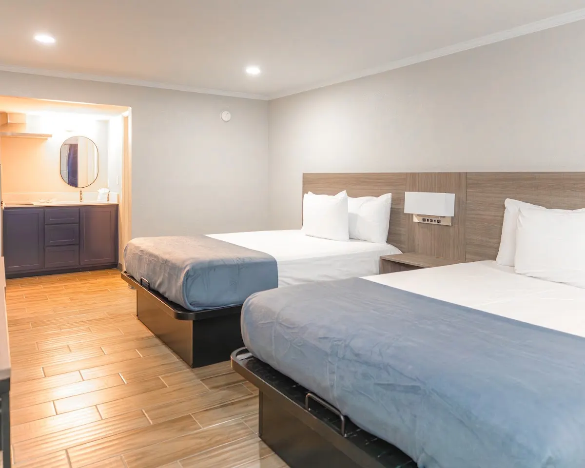 Economy Suites Indianapolis