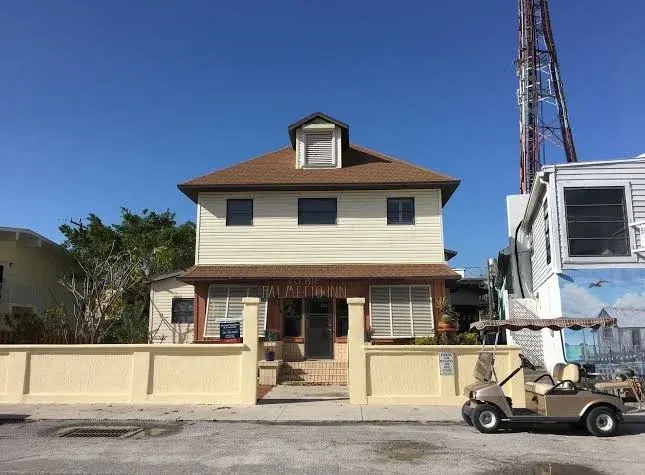 The Palmetto Inn