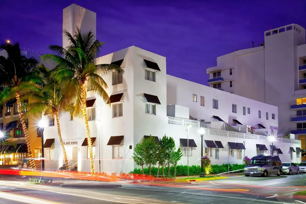 Blanc Kara Hotel