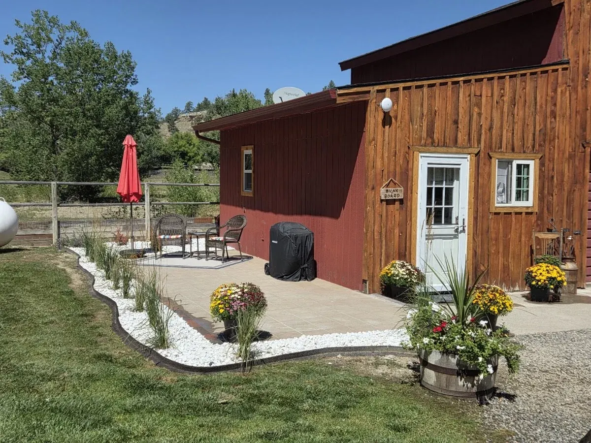 Sheltered Nook Bunk 'N Board