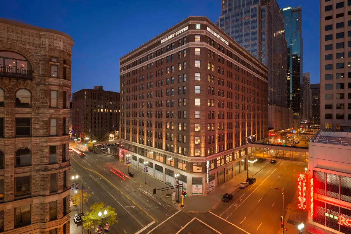 Embassy Suites by Hilton Minneapolis Downtown