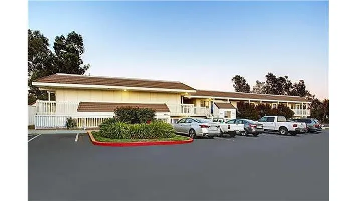 Super 8 by Wyndham Livermore