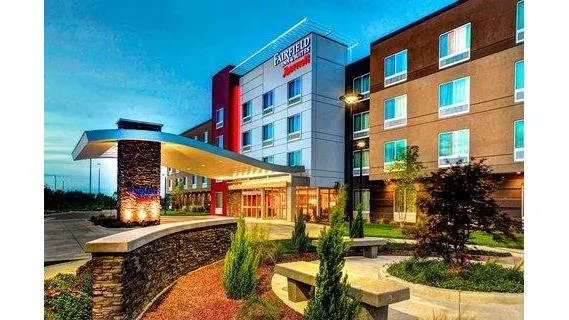 Fairfield by Marriott Inn & Suites Lansing at Eastwood