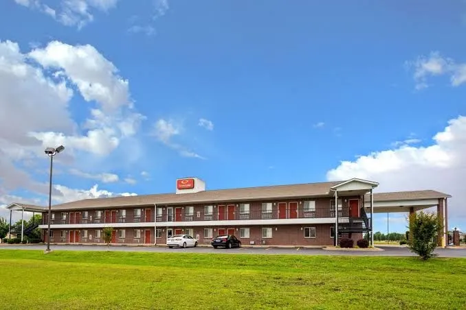 The Magnolia Hotel Searcy