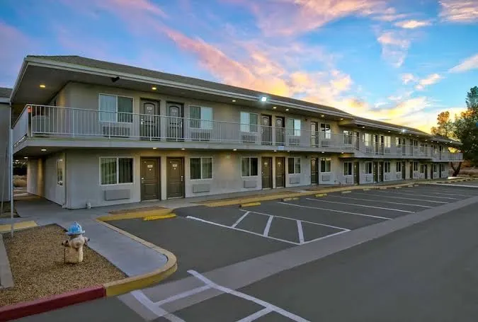 Studio 6 Victorville, CA - Apple Valley