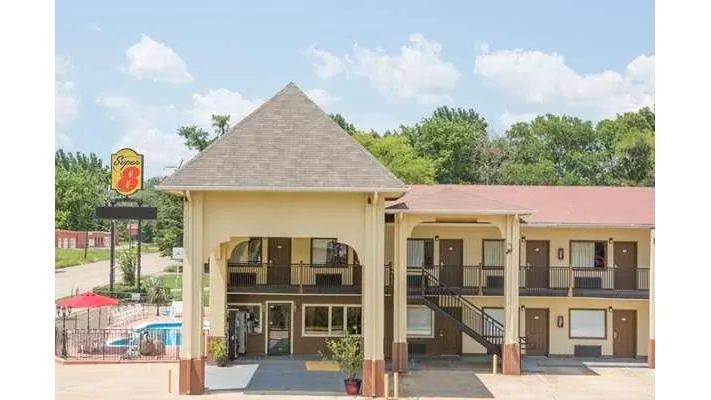 Super 8 by Wyndham Shreveport
