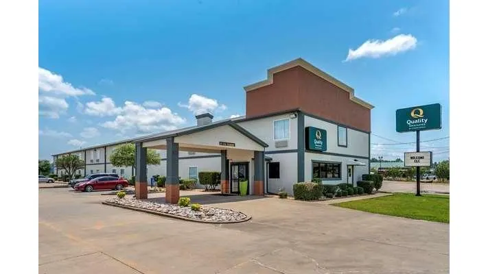 Quality Inn & Suites Demopolis