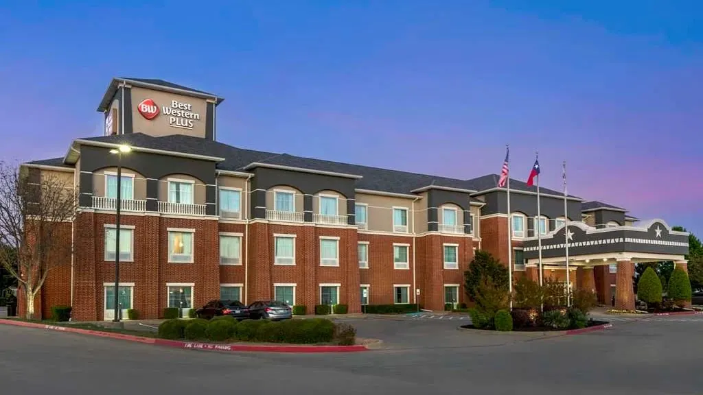Best Western Plus Duncanville Dallas
