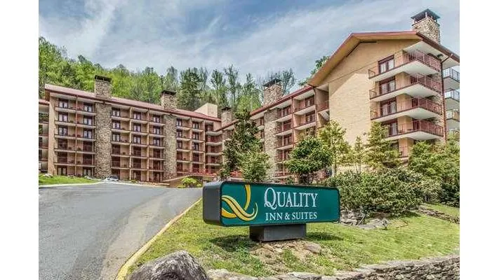 Quality Inn & Suites Gatlinburg North