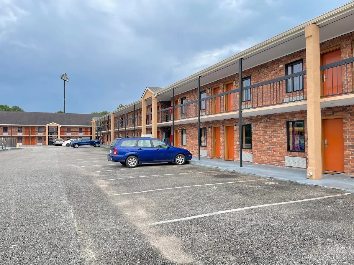 Ashburn Inn