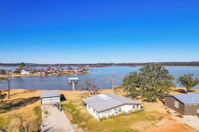 Dock & Patio: Possum Kingdom Lake House
