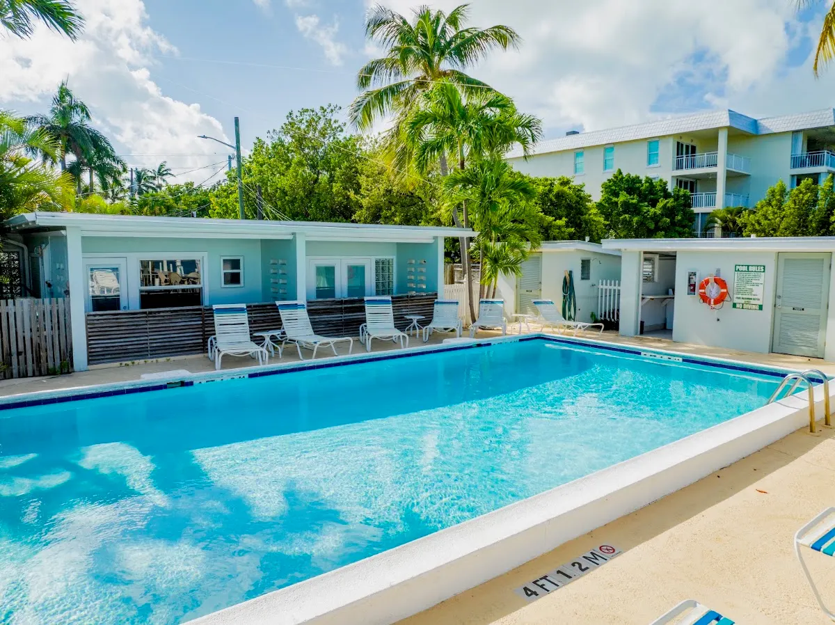 Harborside Motel & Marina