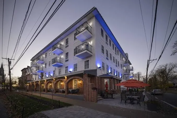 The Orange Inn Boutique Hotel