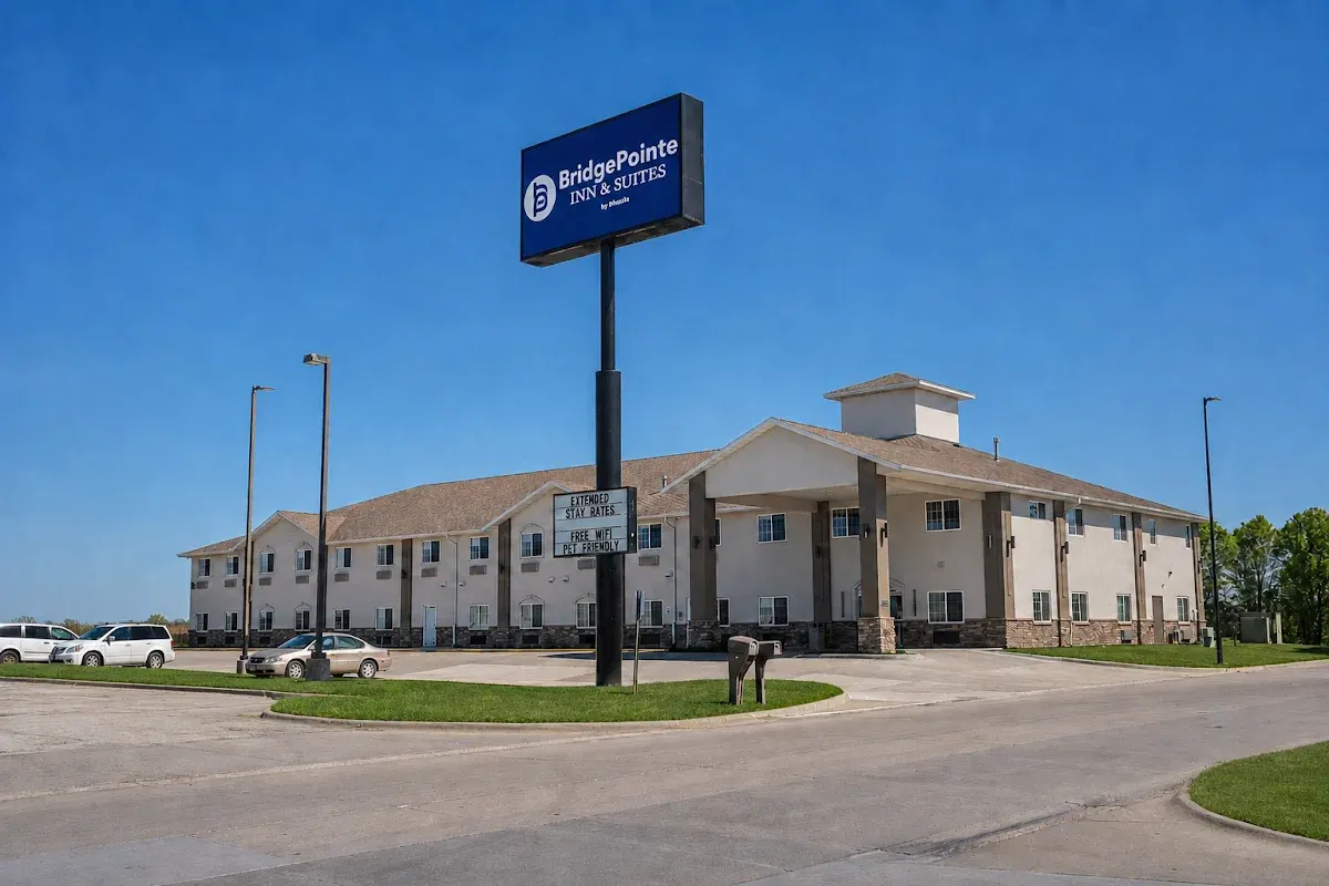 BridgePointe Inn & Suites by BPhotels, Lincoln I-80/27th St
