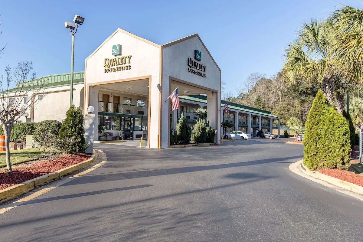 Quality Inn & Suites Macon North