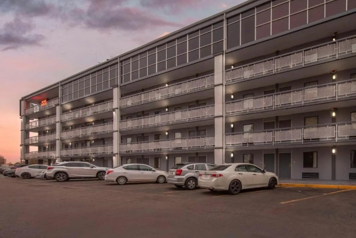 Downtown Inn & Studio Suites