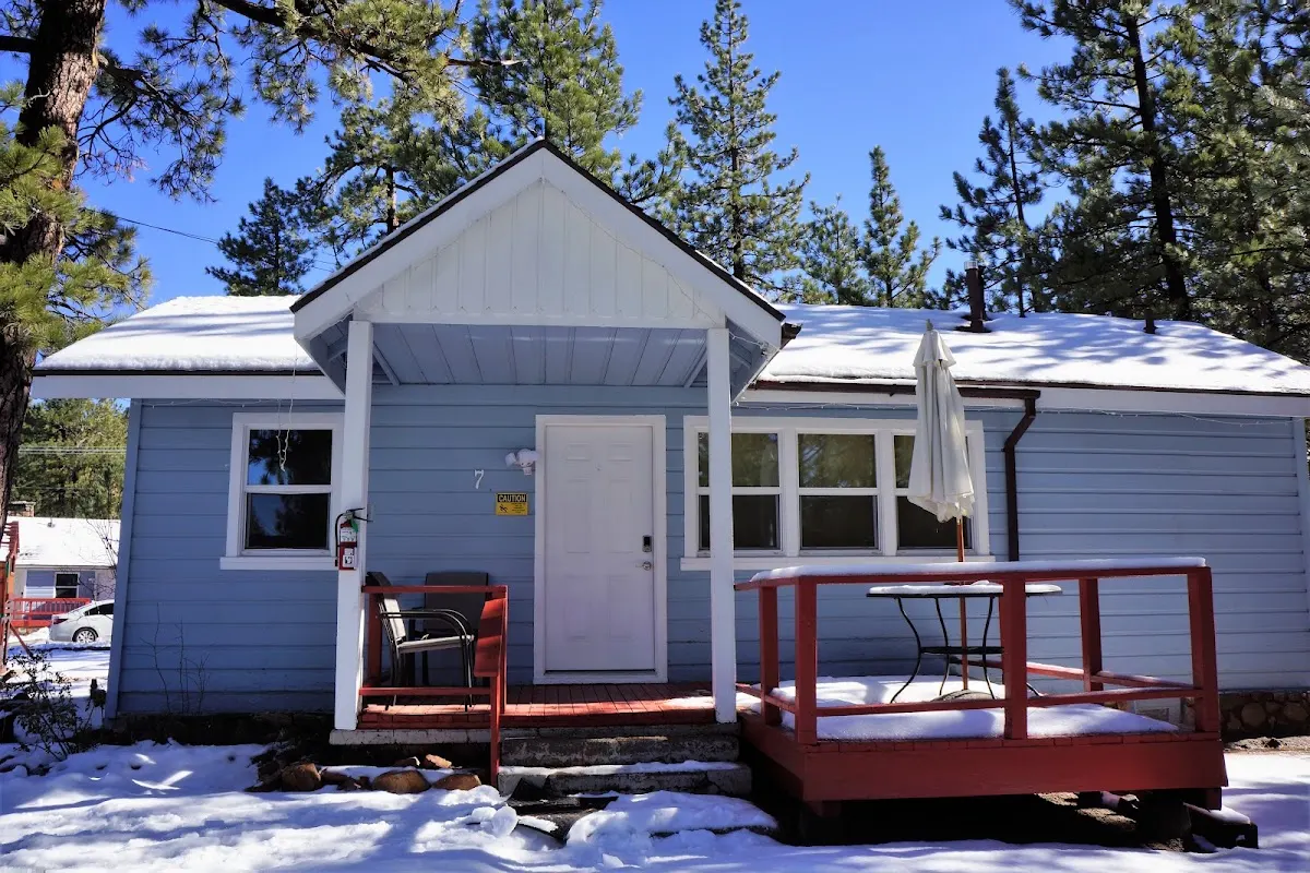 Blue Horizon Lodge